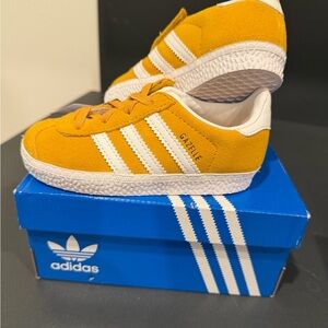 Adidas Gazelle Kids' Sneakers in Bright Yellow and White